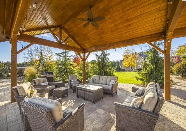 Photo 2 of Single family home for sale at 2613 Road 80, Pasco, WA 99301 | MLS# PAC297487 | Listing updated on 2026-10-29