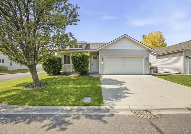 Photo 1 of Single family home for sale at 1599 Foxglove Ave, Richland, WA 99352 | MLS# PAC297489 | Listing updated on 2026-10-30