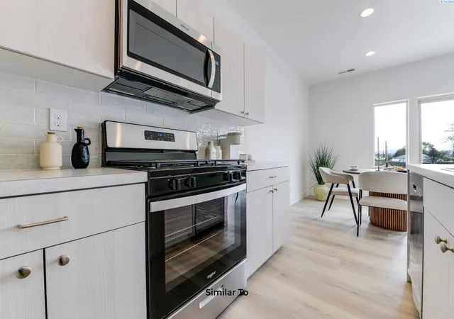 Photo 1 of Townhouse for sale at 311 Kraus Ct, West Richland, WA 99353 | MLS# 295206 | Listing updated on 2026-09-14