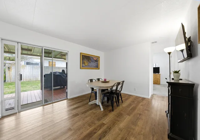 Photo 3 of Sale Pending at 512 N 61st Avenue, West Richland, WA 99353 | MLS# 293097 | Listing updated on 2026-09-13
