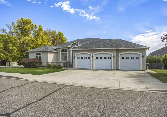46th image of 1418 Chardonnay Dr, Richland, WA 99352 | MLS# 294586
