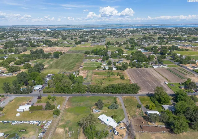 2nd image of 31009 S Gerards Road, Kennewick, WA 99337 | MLS# 293164