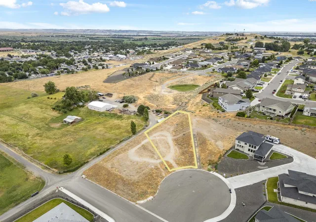 1st image of 6574 Argos St, West Richland, WA 99353 | MLS# 294221
