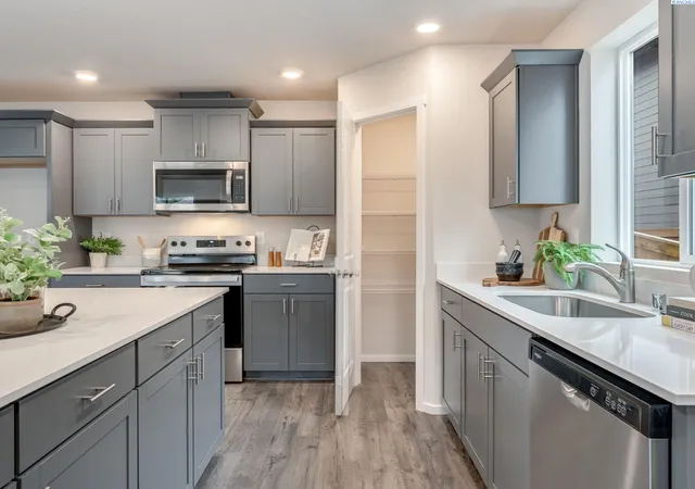 5th image of 6503 Sandstone Dr, Pasco, WA 99301 | MLS# 293897