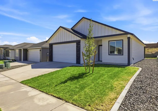 Homes for sale in Richland, WA | 2928 Meadowlark Ave, Richland, WA 99352 | MLS# 292202