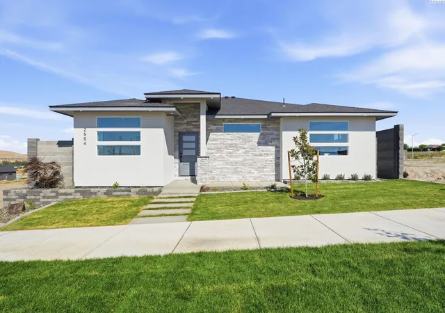 1st image of 2994 Gage Blvd, Richland, WA 99352 | MLS# 294366