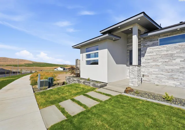 4th image of 2994 Gage Blvd, Richland, WA 99352 | MLS# 294366