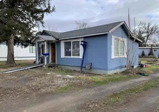 Homes for sale in College Place, WA | 160 Ne Rose, College Place, WA 99324 | MLS# 293908