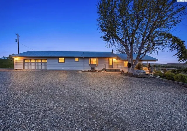 5th image of 3114 E Highland Extension Rd, Benton City, WA 99320 | MLS# 294270