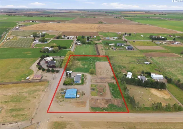 4th image of 201 Clover Ln, Pasco, WA 99301 | MLS# 292179