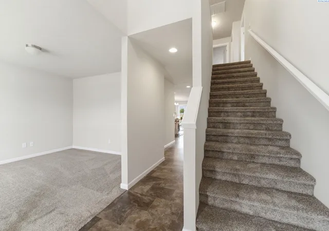 3rd image of 4515 Phoenix Ln, Pasco, WA 99301 | MLS# 294150