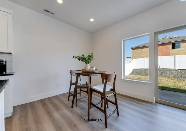 Photo 3 of Townhouse for sale at 7539 Grapevine Ct, West Richland, WA 99353 | MLS# 295301 | Listing updated on 2026-09-14