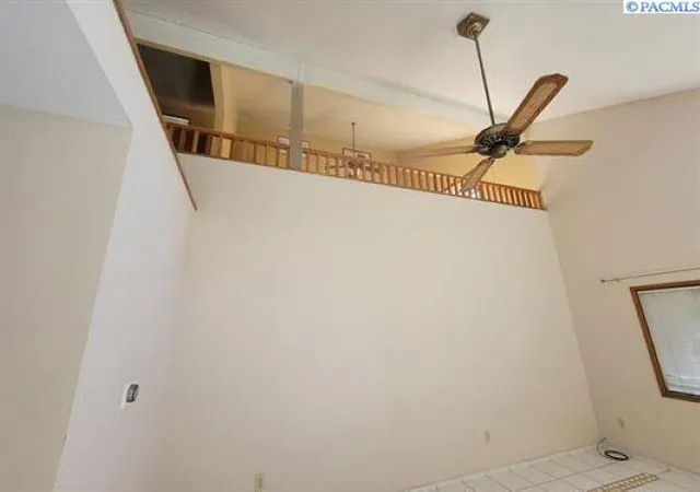 19th image of 2241 Olmstead Rd, Grandview, WA 98930 | MLS# 292828