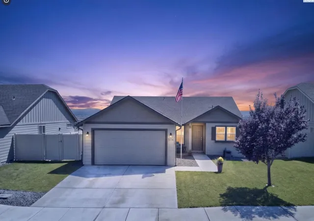 1st image of 5714 Chapel Hill Blvd, Pasco, WA 99301 | MLS# 294051