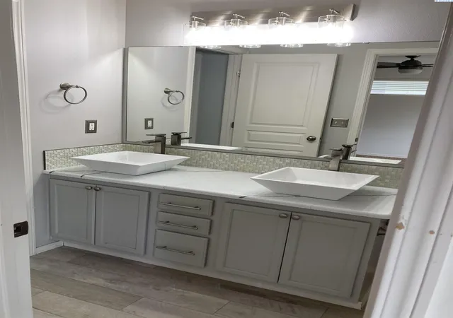 Photo 3 of Single family home for sale at 8019 W 6th Avenue, Kennewick, WA 99336 | MLS# 294372 | Listing updated on 2026-09-15