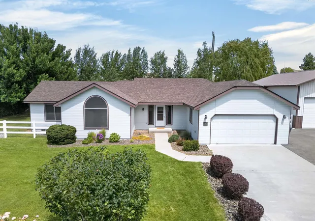 Homes for sale in West Richland, WA | 4502 Canter St, West Richland, WA 99353 | MLS# 294306