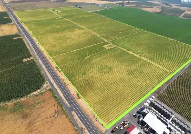 3rd image of 58802 N Hinzerling Rd, Prosser, WA 99350 | MLS# 287845