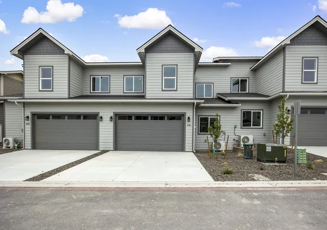 Homes for sale in West Richland, WA | 4461 Conifer St, West Richland, WA 99353 | MLS# 294452