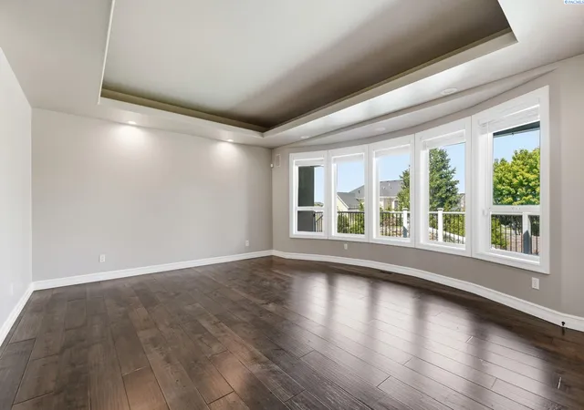 Photo 3 of Mansion for sale at 5000 West 19th, Kennewick, WA 99338 | MLS# 294477 | Listing updated on 2026-09-10