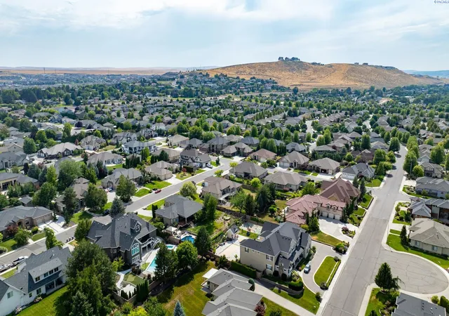 46th image of 5000 W 19th, Kennewick, WA 99338 | MLS# 294477
