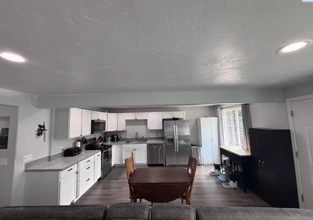 Photo 3 of Condo for sale at 526 S 40th Ave #d 210, West Richland, WA 99353 | MLS# 292159 | Listing updated on 2026-09-14