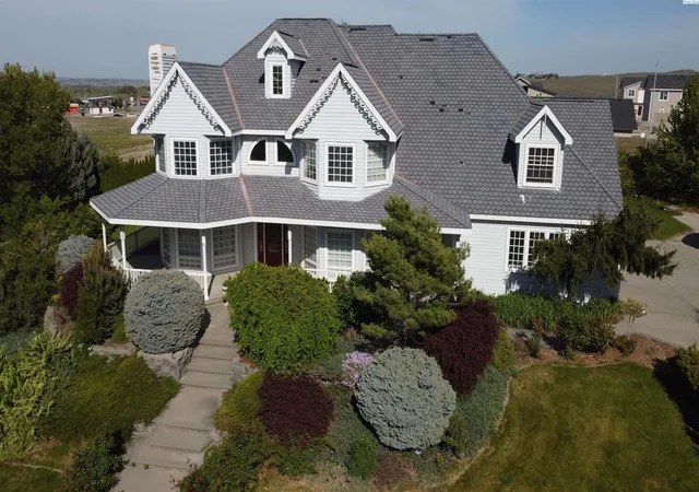 3rd image of 1102 Appaloosa Way, Richland, WA 99352 | MLS# 292356