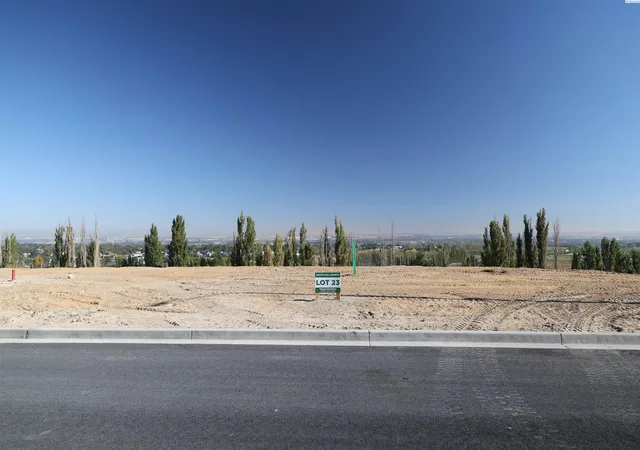 2nd image of Lot 23 W 56th Ave, Kennewick, WA 99336 | MLS# 288773