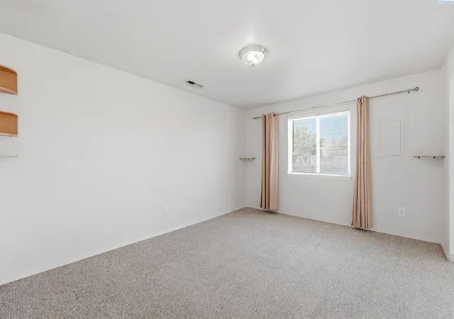 Photo 3 of Multi family home for sale at 2224 W 13th Avenue, Kennewick, WA 99337 | MLS# 294569 | Listing updated on 2026-09-15