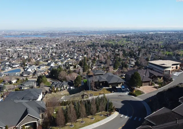 1st image of 486 Mont Blanc Way, Richland, WA 99352 | MLS# 291691