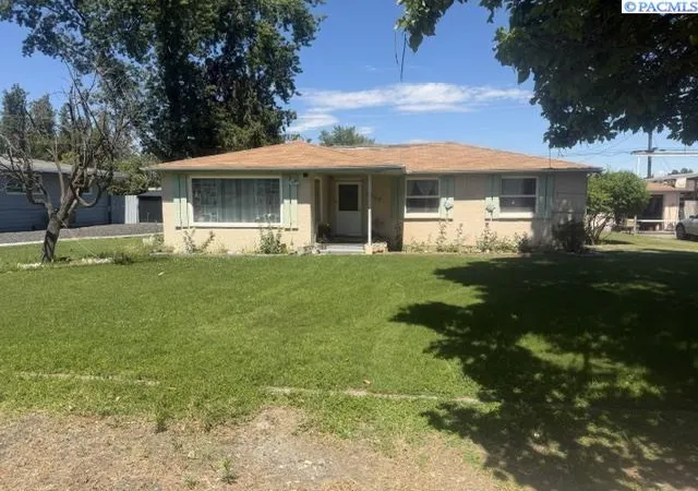 2nd image of 6110 Umatilla, Kennewick, WA 99336 | MLS# 294300