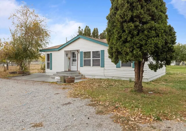 1st image of 225606 E Walter Pr Se, Kennewick, WA 99337 | MLS# 293963