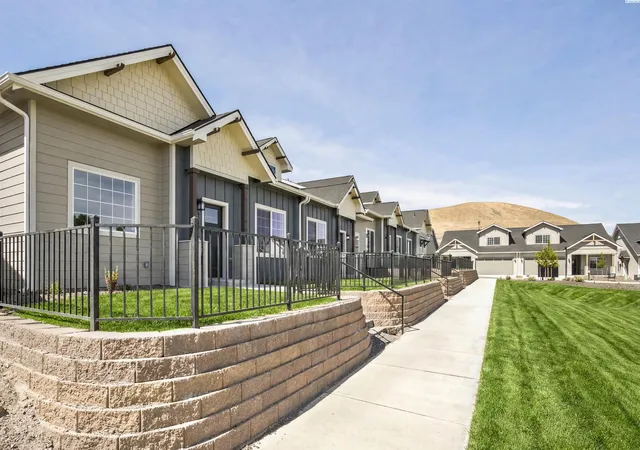 1st image of 4448 Conifer St, West Richland, WA 99353 | MLS# 293972