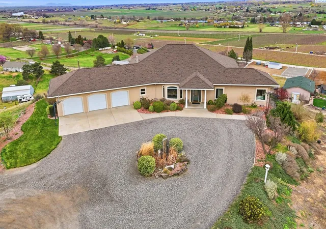 1st image of 21509 S Davlor Pr Sw, Prosser, WA 99350 | MLS# 291466