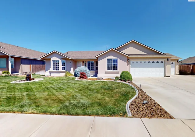 2nd image of 5407 Jefferson Dr, Pasco, WA 99301 | MLS# 294084