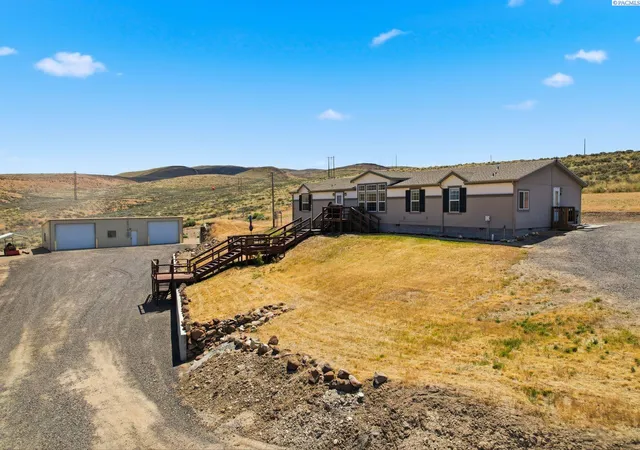 Homes for sale in Yakima, WA | 271 Paint Horse Road, Yakima, WA 98901 | MLS# 294263