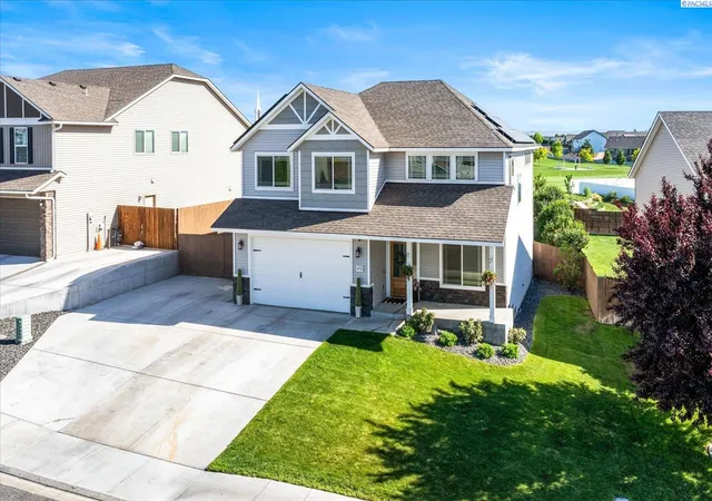 Homes for sale in Pasco, WA | 4712 Santa Cruz, Pasco, WA 99301 | MLS# 292966