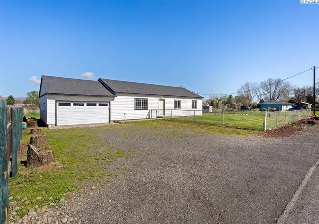 4th image of 104804 W Oie, Prosser, WA 99350 | MLS# 291491