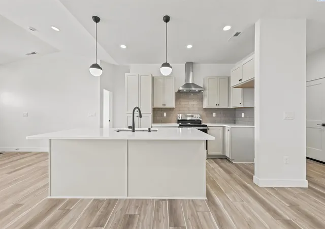 1st image of 4460 Conifer St, West Richland, WA 99353 | MLS# 293971
