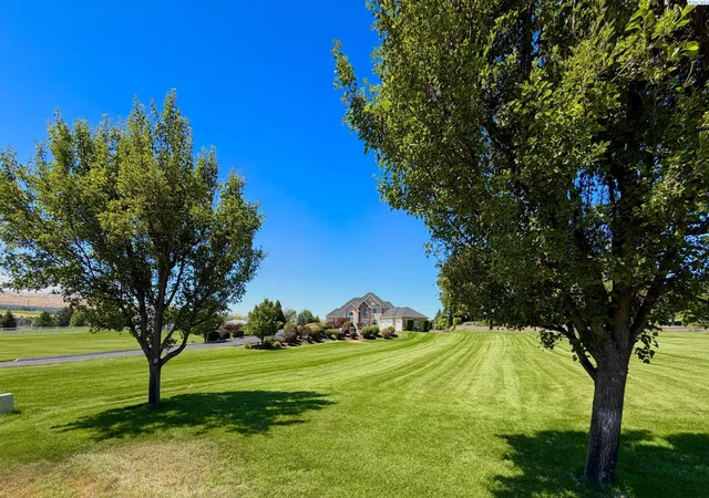 48th image of 22010 S Verbena St, Kennewick, WA 99337 | MLS# 294605