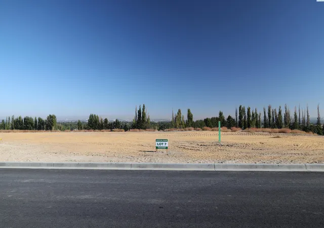Photo 2 of Land for sale at Lot 7 W 56th Ave, Kennewick, WA 99336 | MLS# 288764 | Listing updated on 2025-12-09
