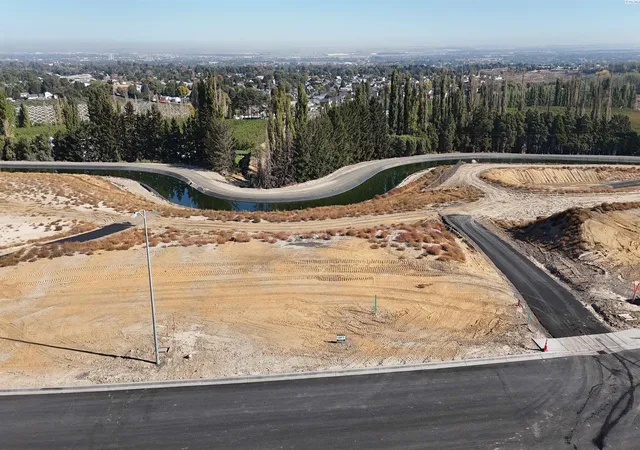 Photo 3 of Land for sale at Lot 7 W 56th Ave, Kennewick, WA 99336 | MLS# 288764 | Listing updated on 2025-12-09