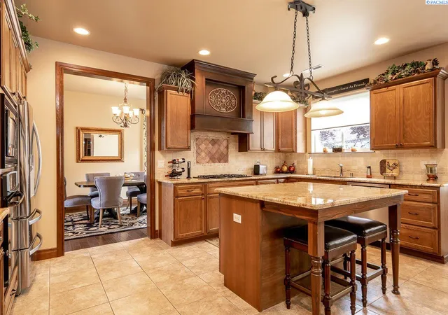 5th image of 1633 Meadow Hills Dr, Richland, WA 99352 | MLS# 291812