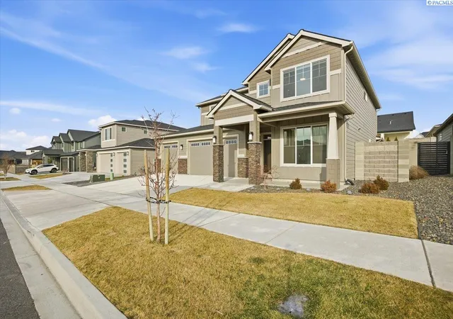 3rd image of 2560 Rinas Rd, Richland, WA 99352 | MLS# 292205
