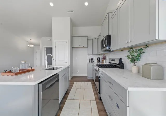 Photo 2 of Single family home for sale at 2946 S Osborne St, Kennewick, WA 99338 | MLS# 295651 | Listing updated on 2026-09-16