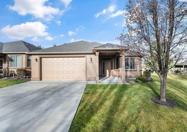 Photo 1 of Condo for sale at 3121 West 30th, Kennewick, WA 99337 | MLS# 294701 | Listing updated on 2026-09-17