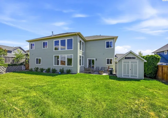 Homes for sale in Pullman, WA | 1610 Nw Nicole Ct, Pullman, WA 99163 | MLS# 293490