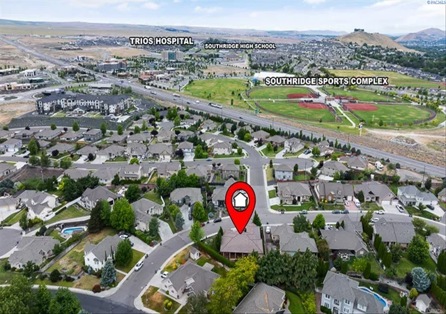 3rd image of 3301 S Tweedt St, Kennewick, WA 99337 | MLS# 293318