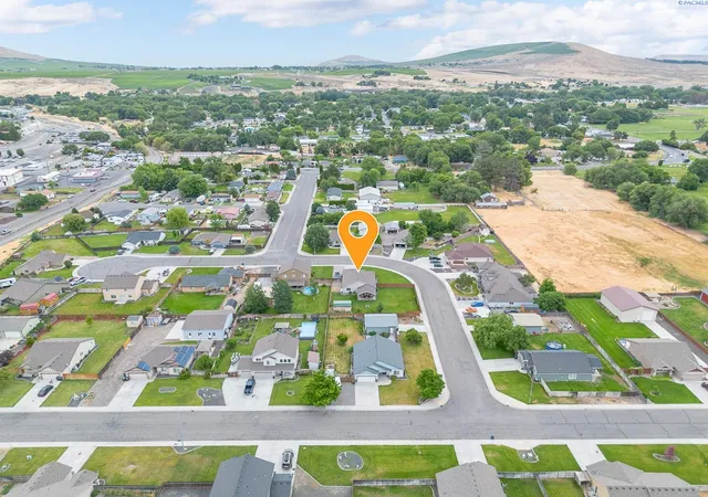 Homes for sale in Benton City, WA | 405 Capri Court, Benton City, WA 99320 | MLS# 294266
