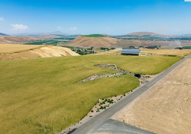 Photo 1 of Land for sale at Lot 1 S Glenn Miller Pr Se, Kennewick, WA 99338 | MLS# 275775 | Listing updated on 2026-06-23