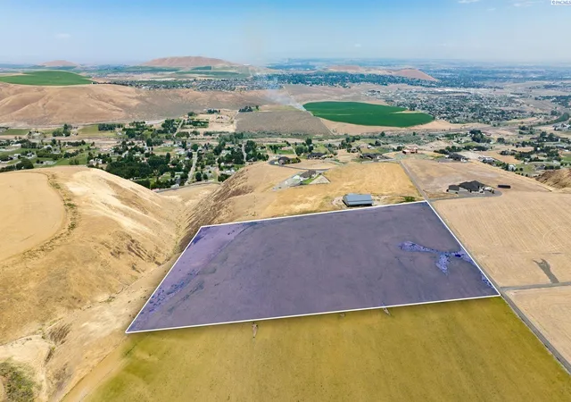 Photo 4 of Land for sale at Lot 1 S Glenn Miller Pr Se, Kennewick, WA 99338 | MLS# 275775 | Listing updated on 2026-06-23